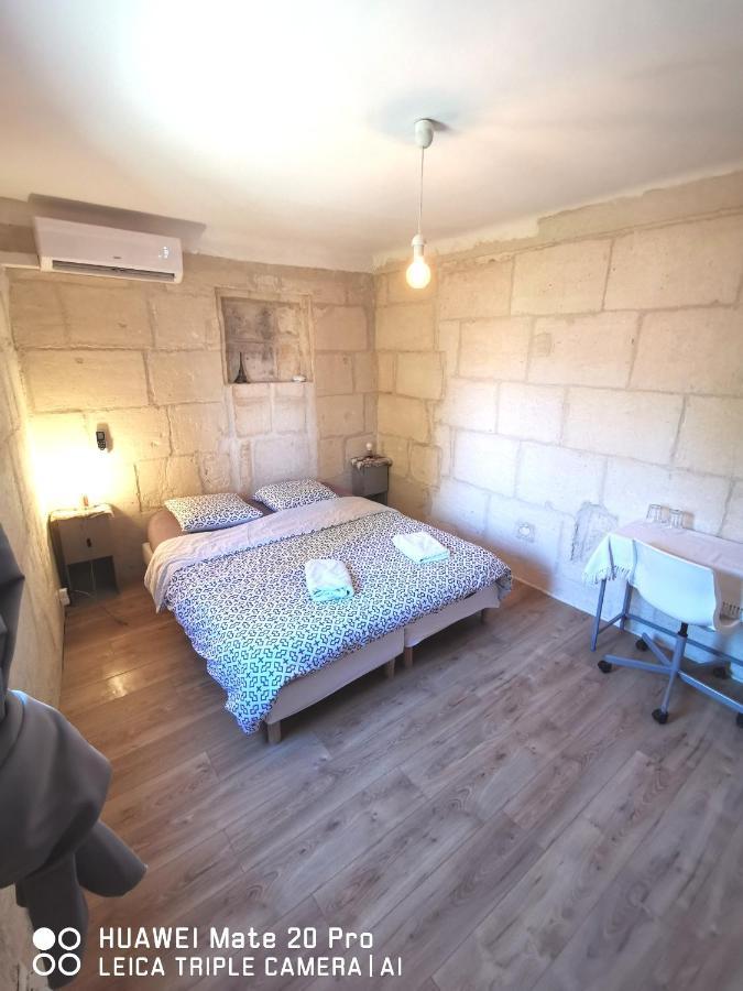 Charmante Maison En Provence Фонвией Екстериор снимка