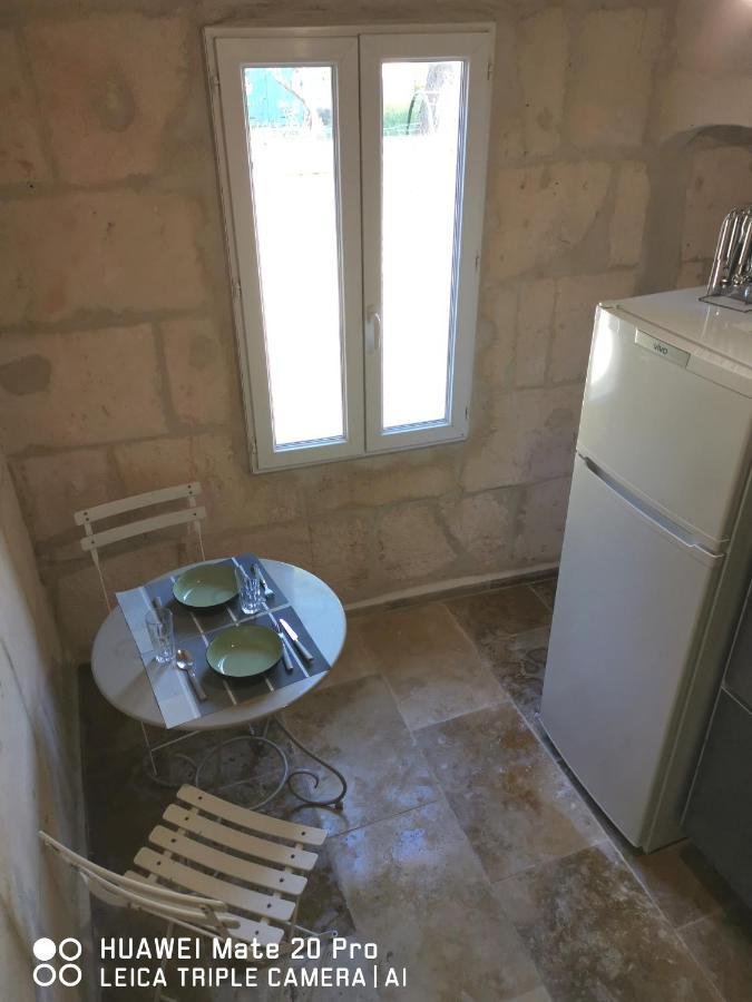 Charmante Maison En Provence Фонвией Екстериор снимка