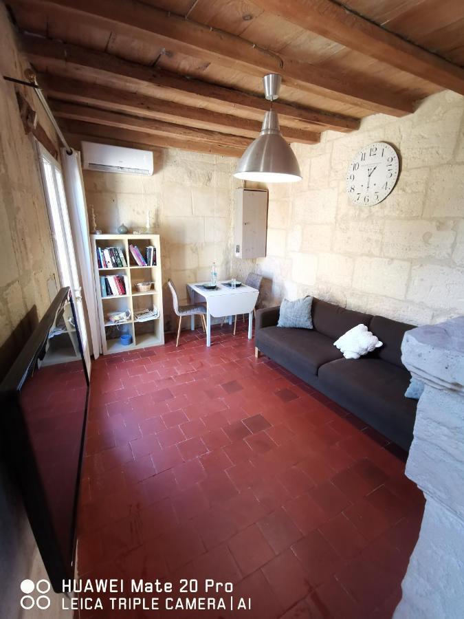 Charmante Maison En Provence Фонвией Екстериор снимка